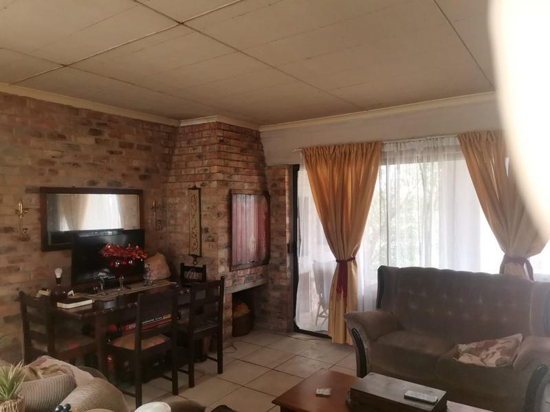 2 Bedroom Property for Sale in Albertinia Western Cape